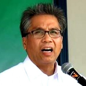 Presidential candidate Mar Roxas: Out of touch with reality in his use of 'Daang Matuwid' as cornerstone of his campaign