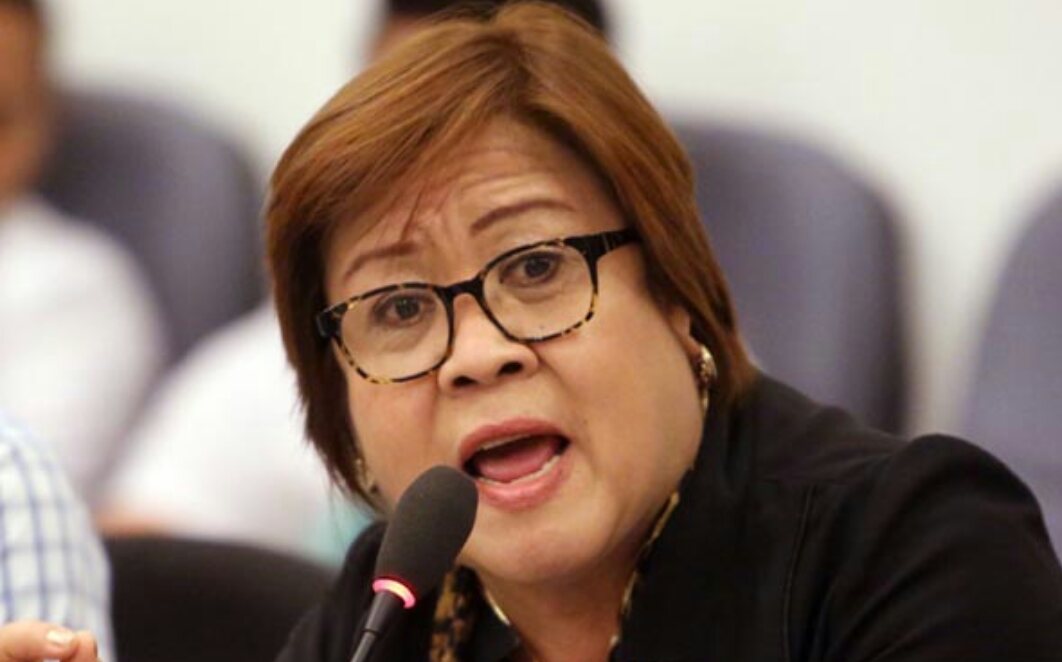 Leila de Lima should resign to show respect for Filipinos and the ...